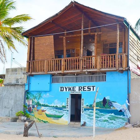Готель Dyke Rest Тринкомалі Номер фото